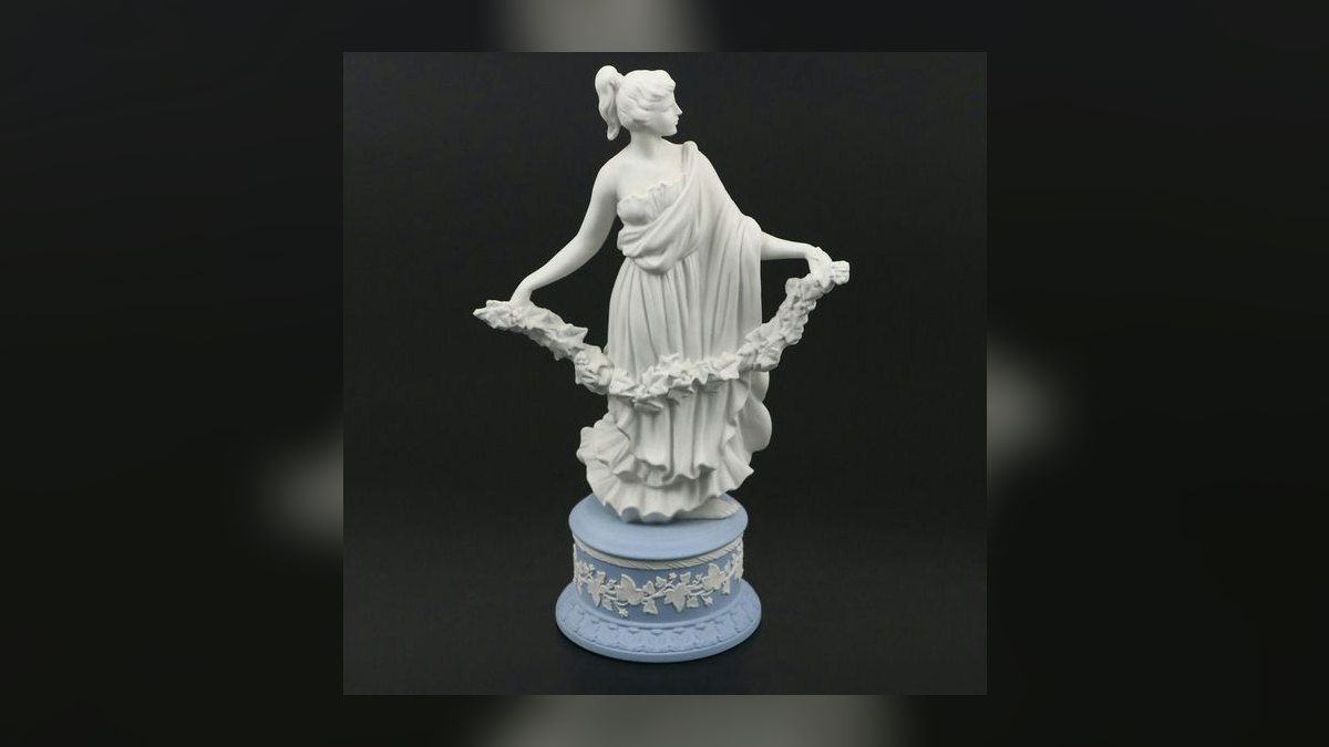 The 10 Best Antique Ceramic Figurines to Collect in 2027 — figure 3