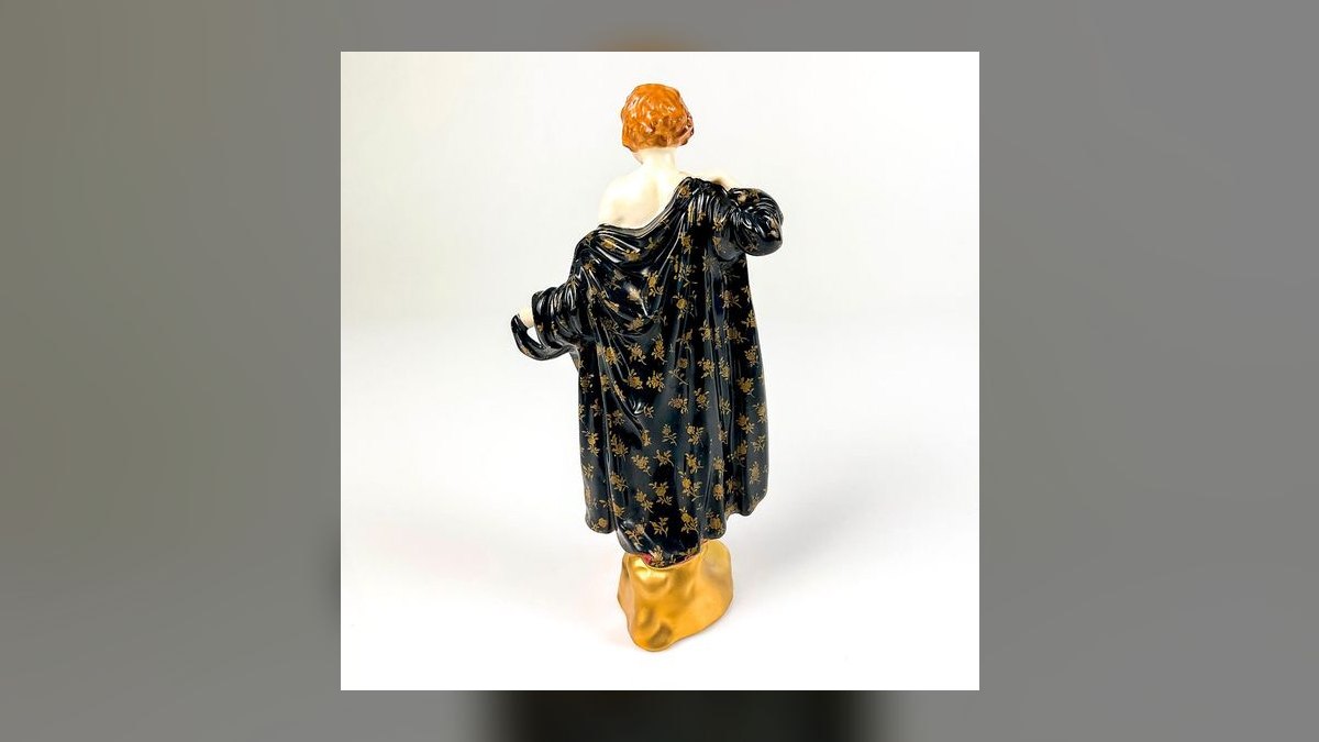 The 10 Best Antique Ceramic Figurines to Collect in 2027 — figure 4