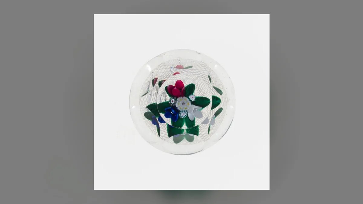 The 10 Best Antique Glass Paperweights to Collect in 2027 — figure 10