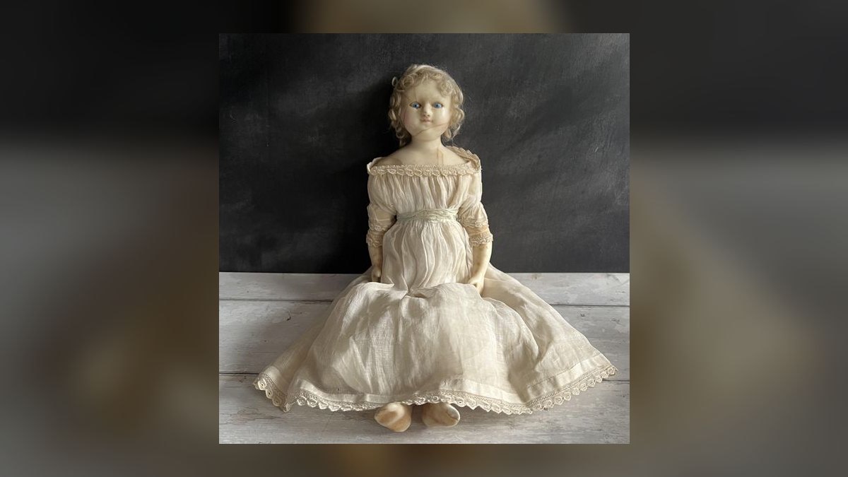 The 10 Best Antique Hand-Painted Porcelain Dolls to Collect in 2027 — figure 9