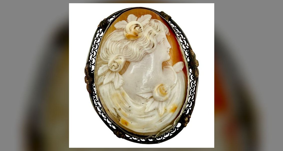 The 10 Best Antique Victorian Brooches to Collect in 2027