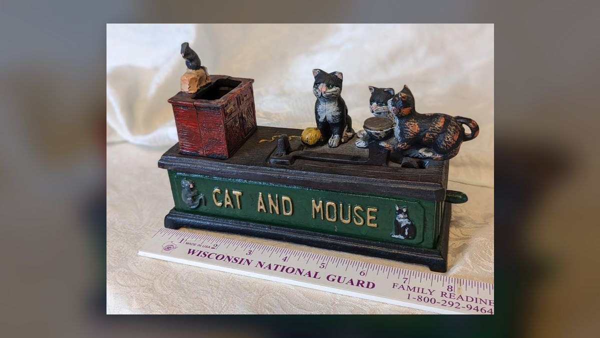 The 10 Best Antique Cast Iron Banks to Collect in 2027 — figure 4
