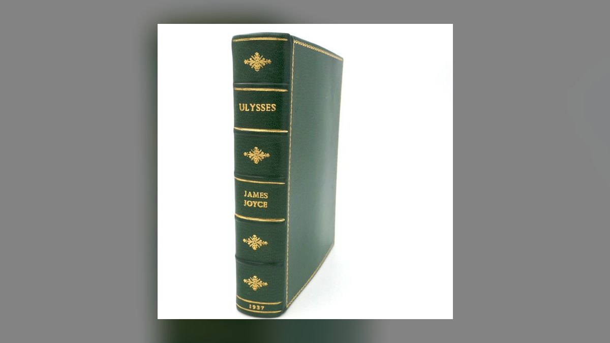 The 10 Best Rare Signed First Editions to Collect in 2027 — figure 3