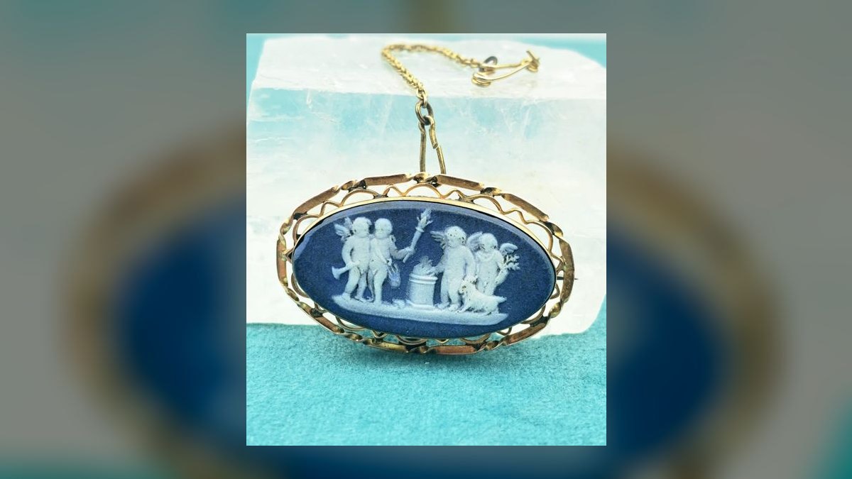 The 10 Best Antique Cameo Jewelry to Collect in 2027 — figure 7