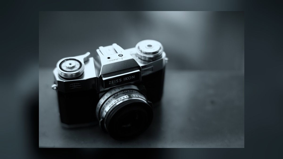 The 10 Best Vintage Camera Lenses to Collect in 2027 — figure 10