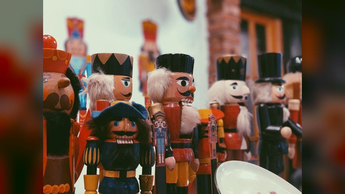 The 10 Best Antique Nutcrackers to Collect in 2027