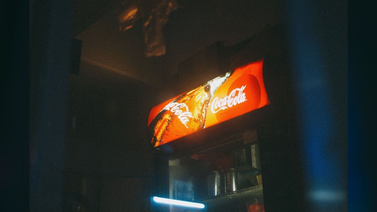 The 10 Best Vintage Coca-Cola Advertising Signs to Collect in 2027 — figure 4