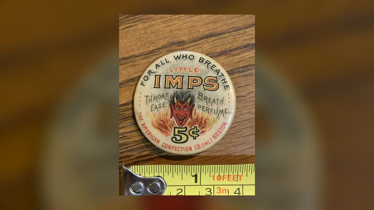 The 10 Best Vintage Political Campaign Buttons to Collect in 2027 — figure 1