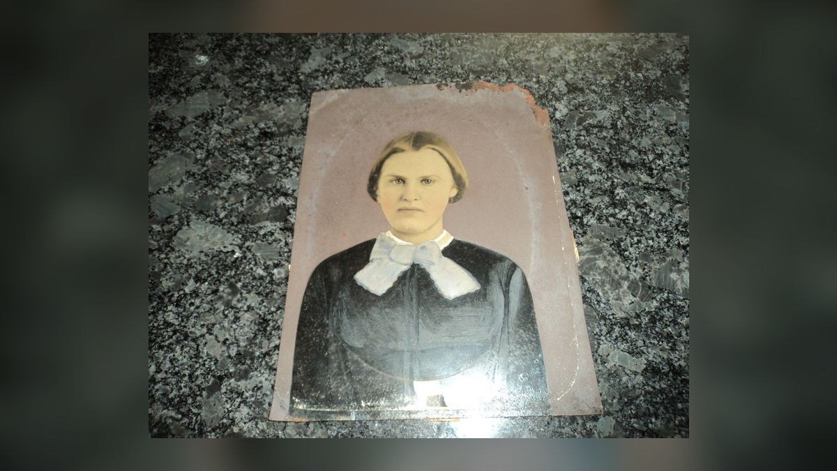 The 10 Best Antique Tintype Photographs to Collect in 2027 — figure 4