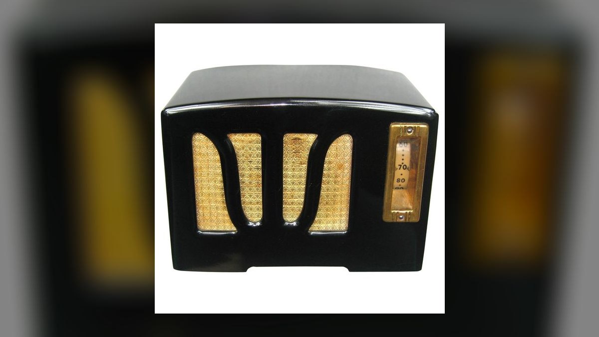 The 10 Best Vintage Bakelite Radios to Collect in 2027 — figure 4