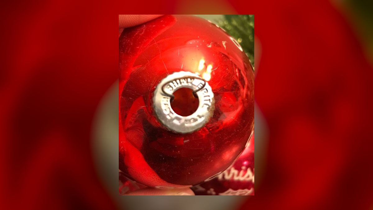 The 10 Best Vintage Christmas Ornaments from the 1950s to Collect in 2027 — figure 1