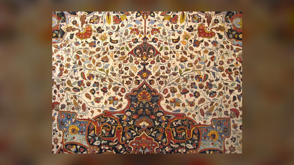 The 10 Best Antique Persian Rugs to Collect in 2027 — figure 5