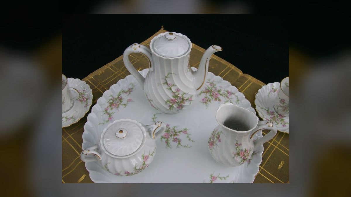 The 10 Best Vintage Hand-Painted Tea Sets to Collect in 2027 — figure 6