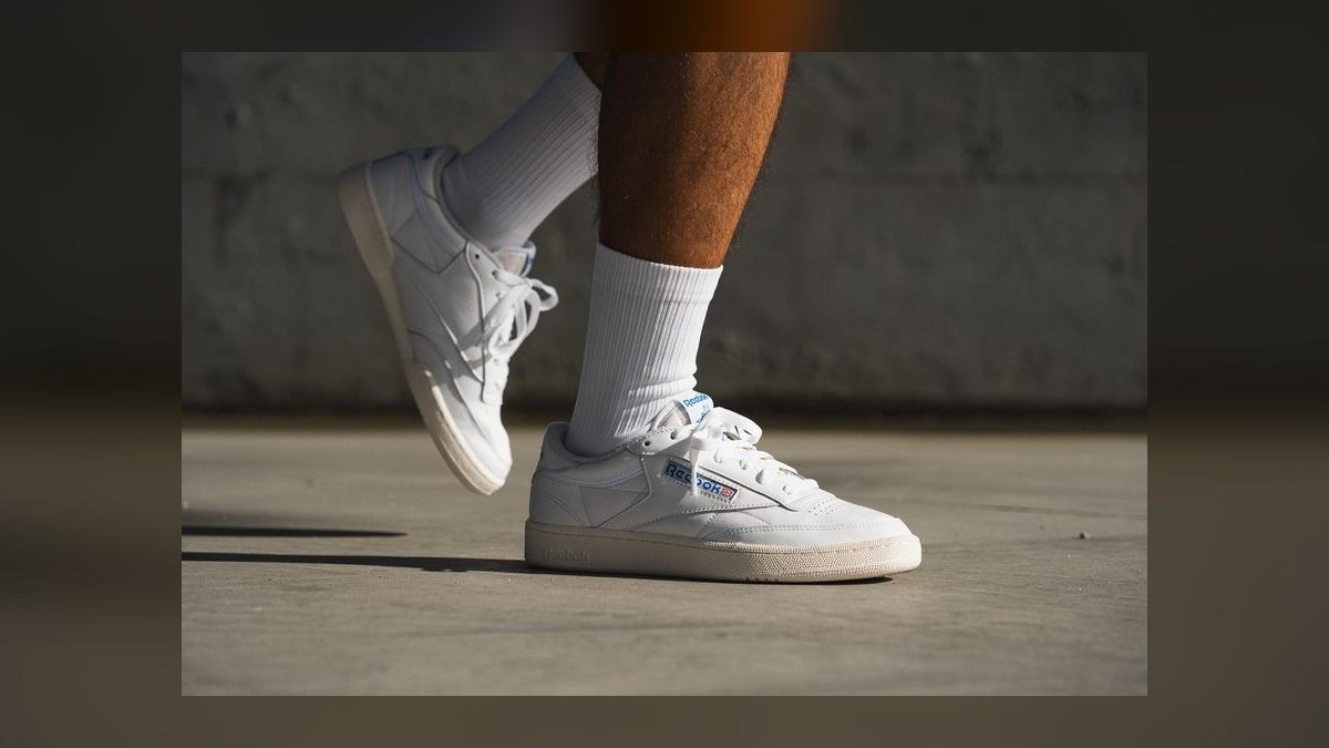 The 10 Best Steps for Decluttering a Sneaker Collection Before Moving in 2027 — figure 10