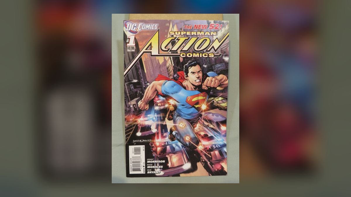 Top 10 Comic Books 2011 — figure 2