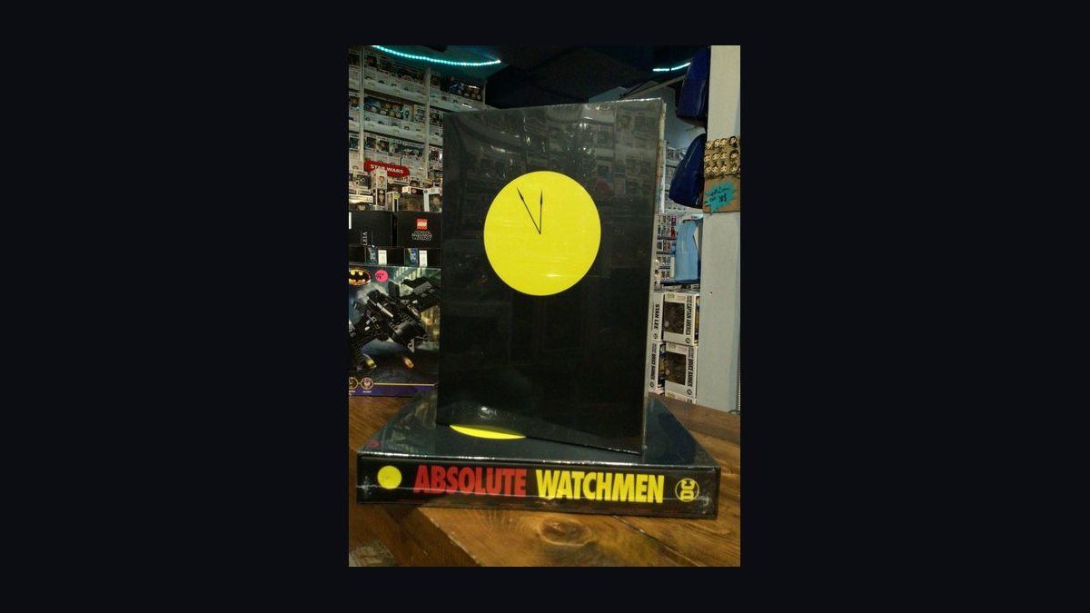 Top 10 Comic Books 2003 — figure 3