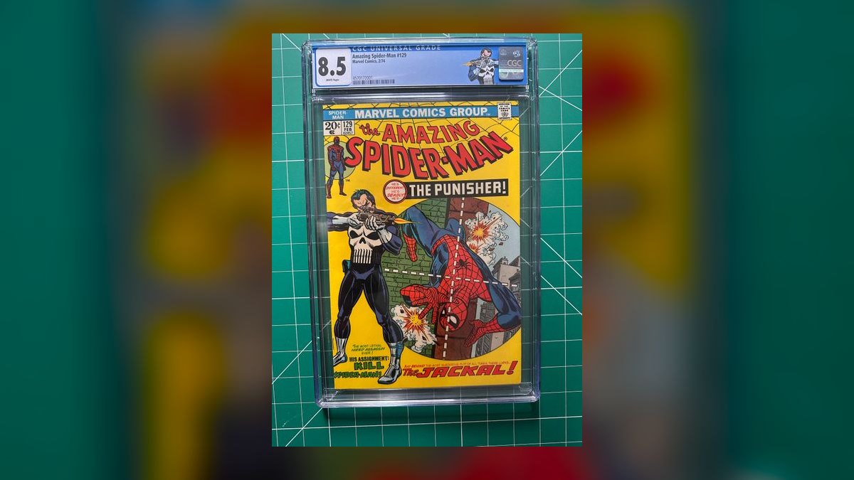 Top 10 Comic Books 1975 — figure 1