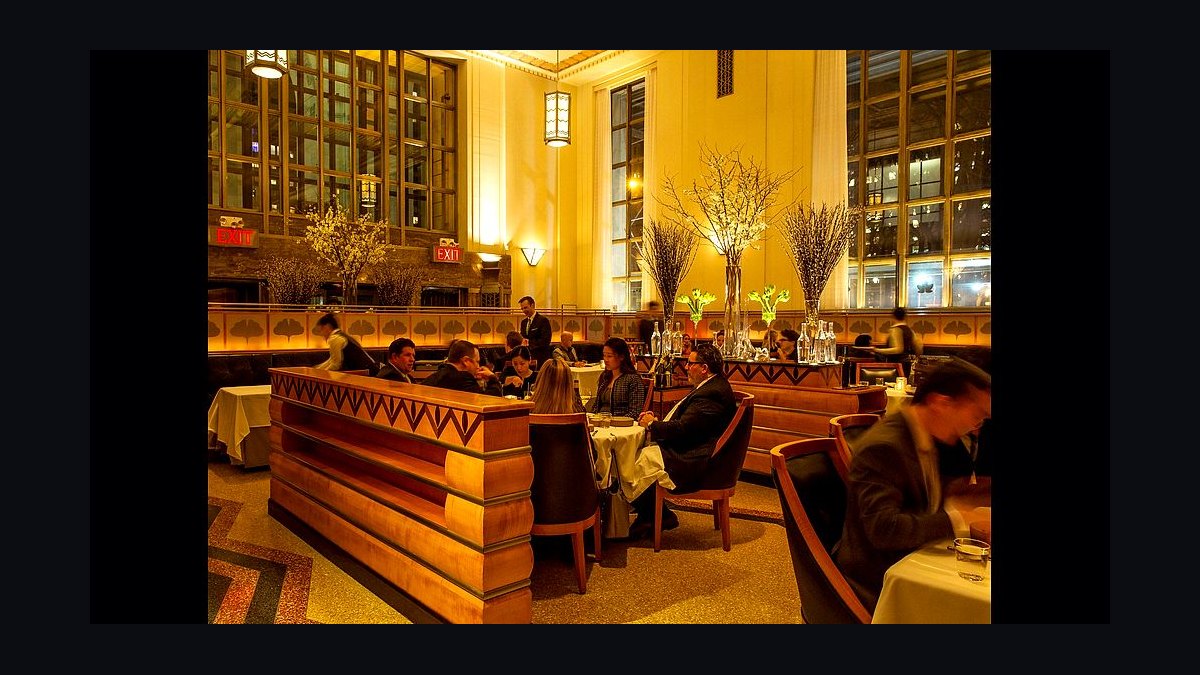 Top 10 Places to Dine in America in 2027 — figure 2