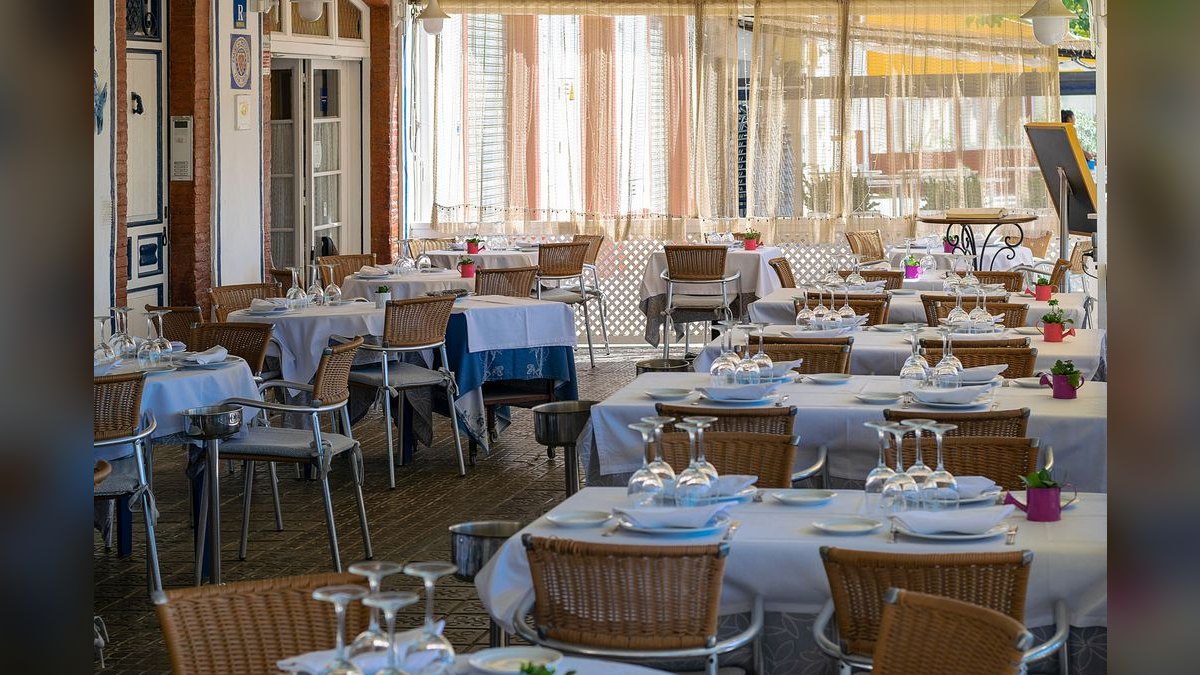 Top 10 Places to Dine in Spain — figure 1