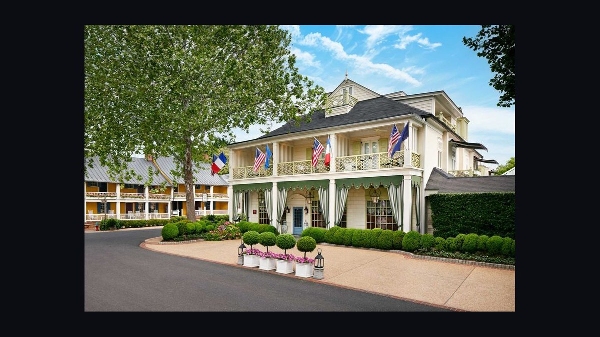 Top 10 Places to Dine in the Mid-Atlantic in 2027