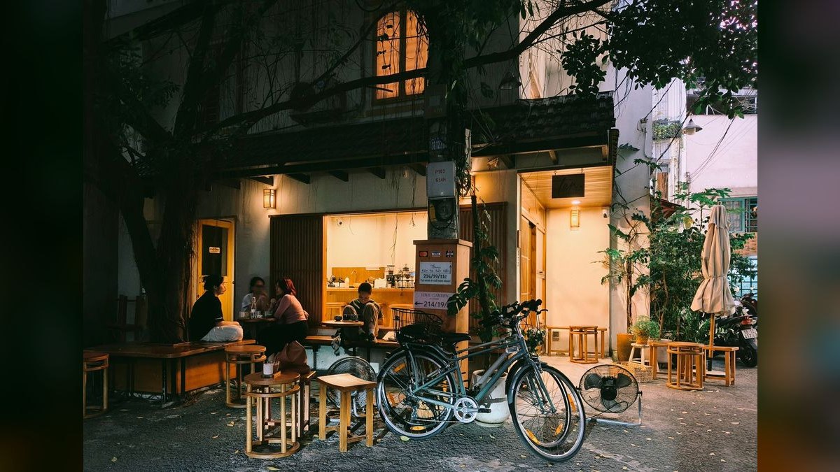 Top 10 Places to Dine in Vietnam — figure 1