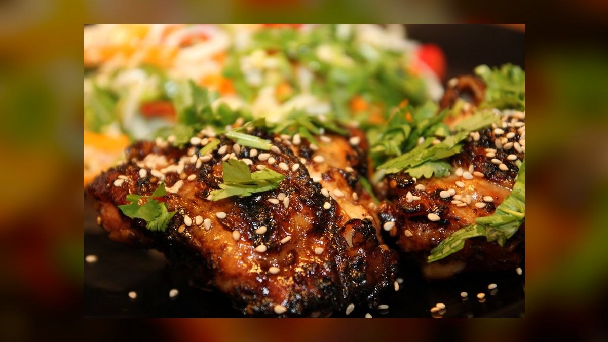 Top 10 Hot Chicken Spots in Nashville — figure 6