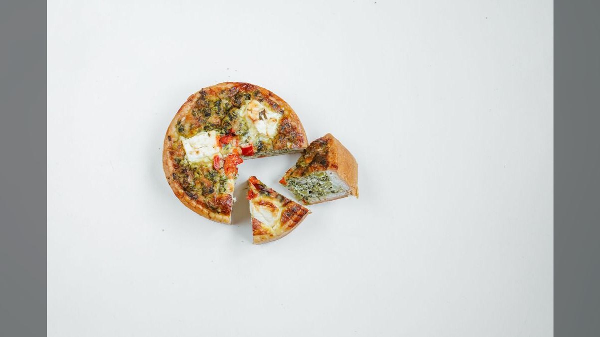 Top 10 Deep Dish Pizza Spots in Chicago — figure 1