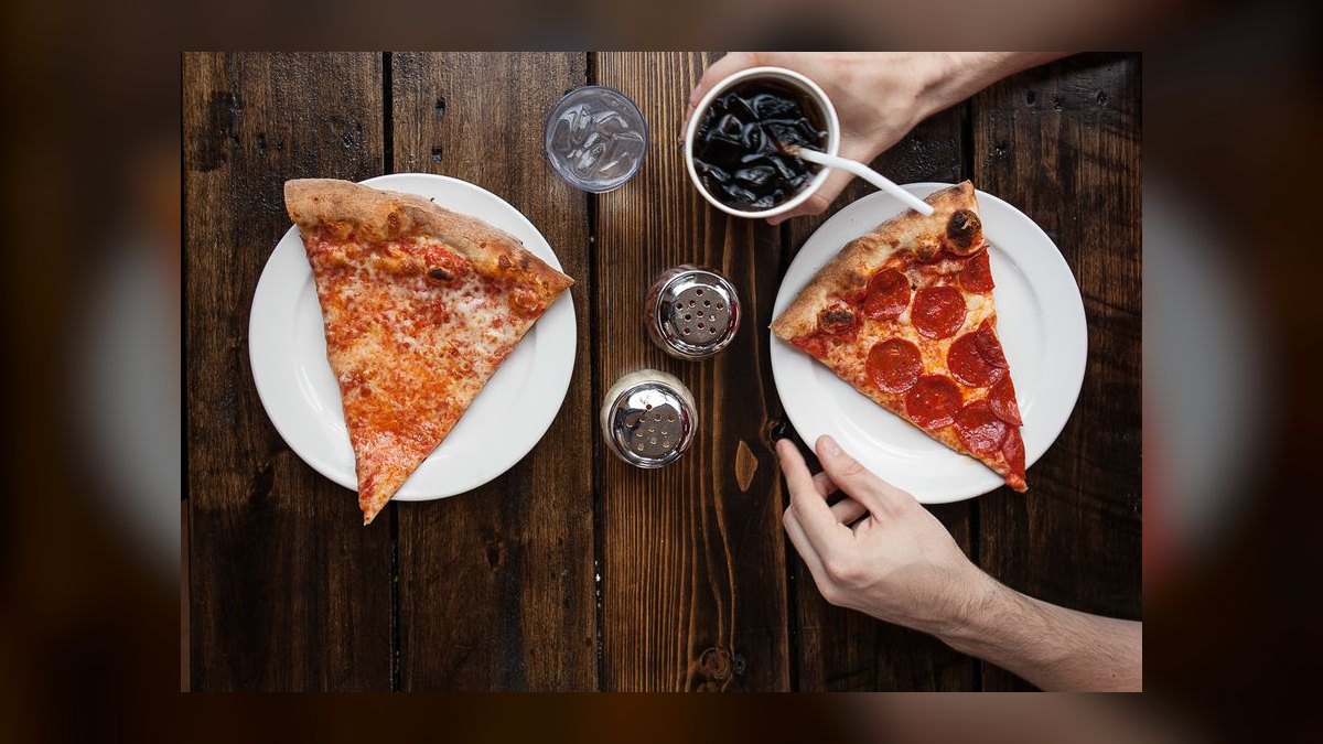 Top 10 Deep Dish Pizza Spots in Chicago in 2027 — figure 7