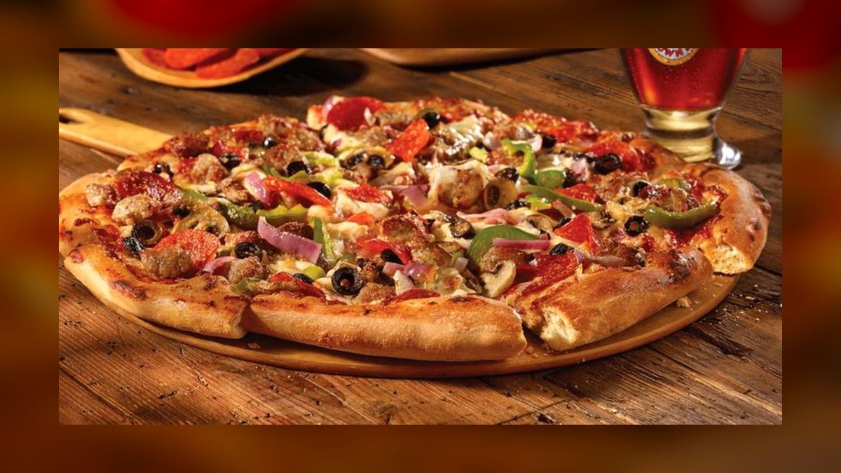 Top 10 Deep Dish Pizza Spots in Chicago in 2027 — figure 9
