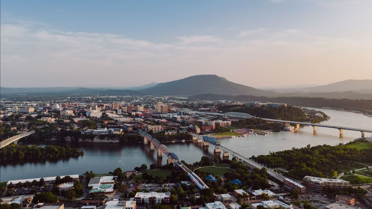 Top 10 Places to Dine in Chattanooga — figure 1