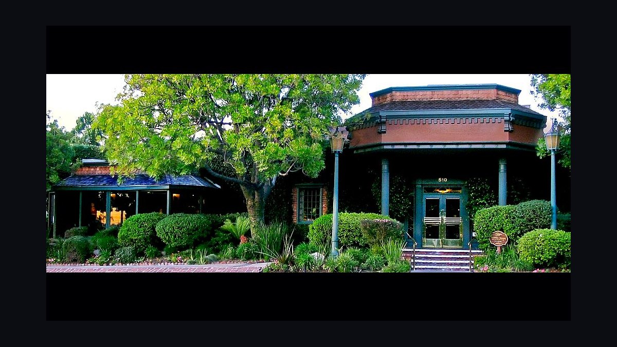 Top 10 Places to Dine in Pasadena in 2027