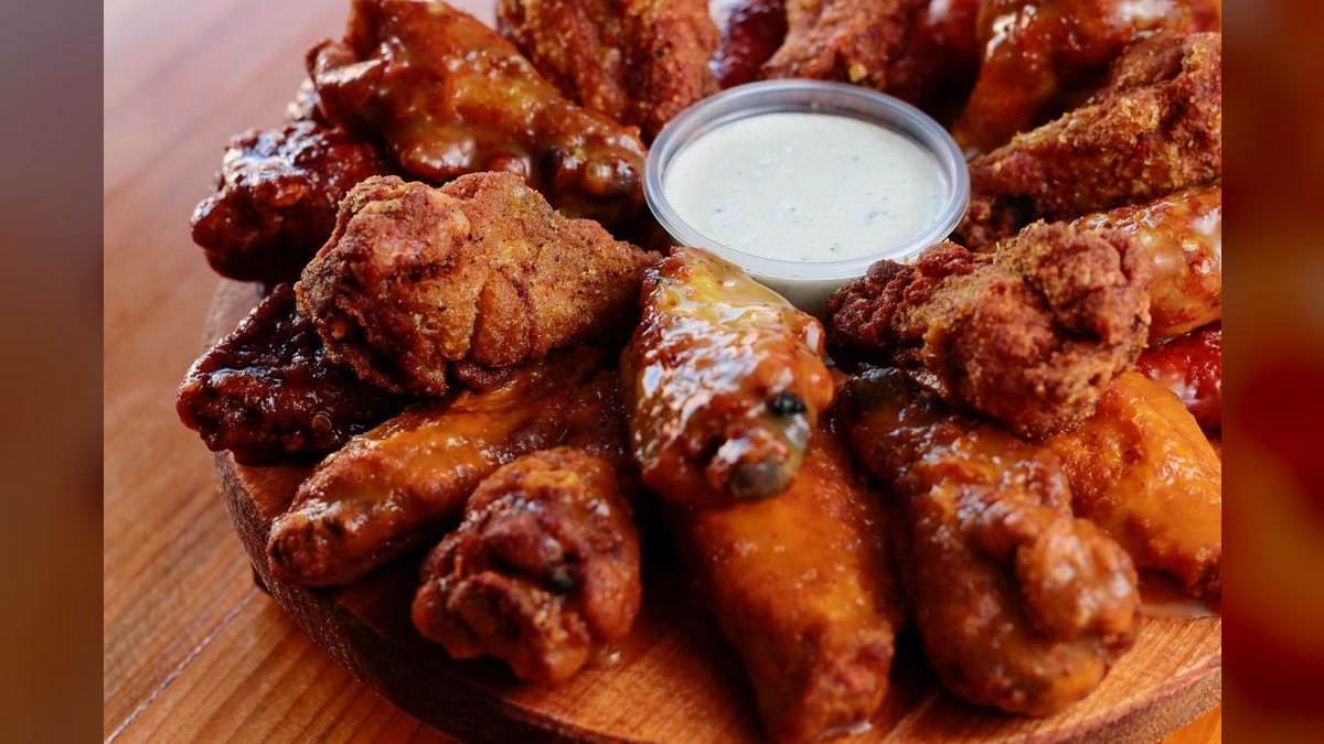Top 10 Places to Dine in Buffalo — figure 1