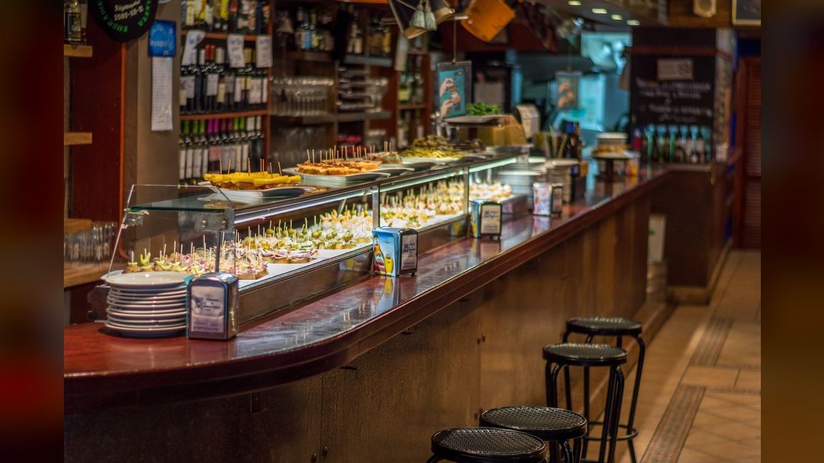 Top 10 Places to Dine in Barcelona — figure 1