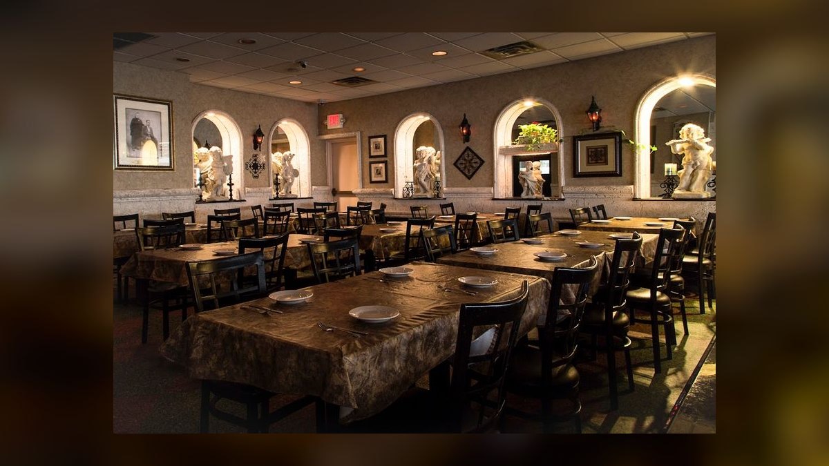 Top 10 Places to Dine in New York for Classic New York-Style Pizza in 2027 — figure 10