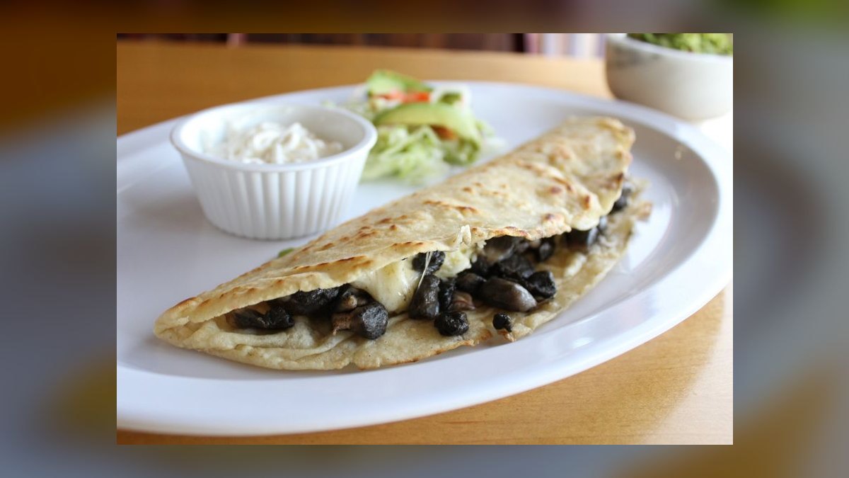 Top 10 Places to Dine in Denver for Green Chili Smothered Burritos in 2027 — figure 7