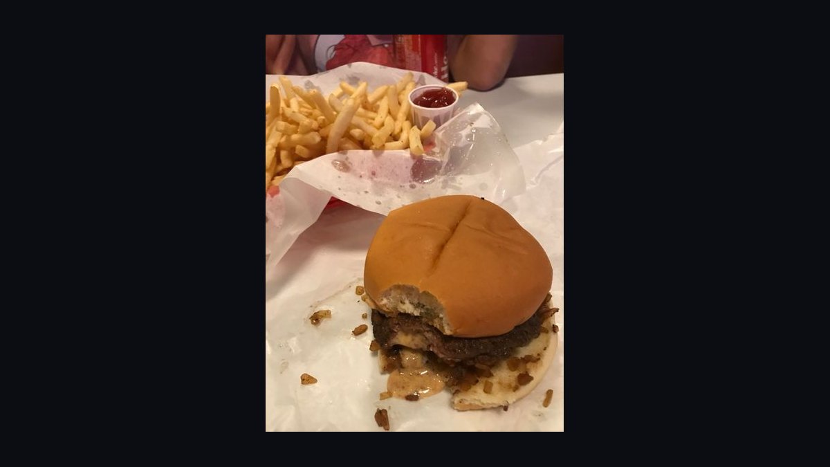 Top 10 Places to Dine in Minneapolis for Juicy Lucy Burgers in 2027