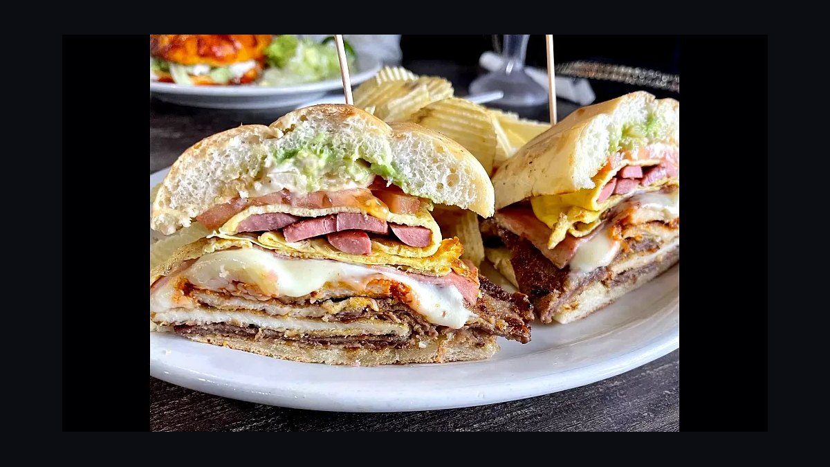 Top 10 Places to Dine in Phoenix for Sonoran Hot Dogs in 2027 — figure 3