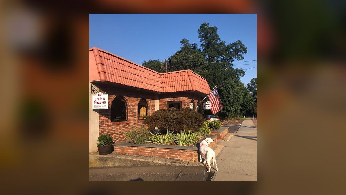 Top 10 Places to Dine in New Haven for Clam Pizza in 2027 — figure 10