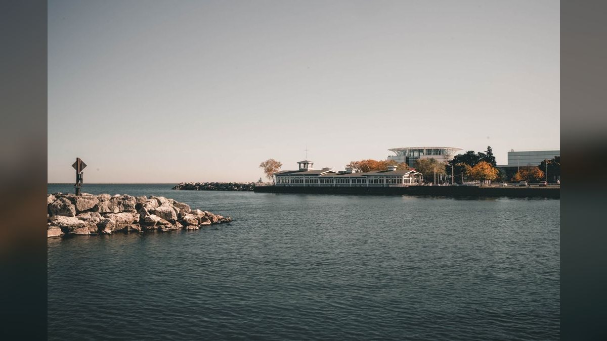 Top 10 Places to Dine in Milwaukee for Beer-Battered Fish Fry — figure 6