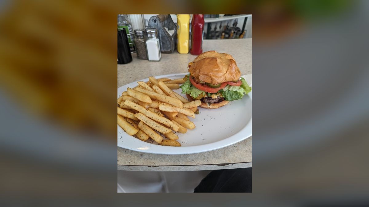 Top 10 Places to Dine in Santa Fe for Green Chile Cheeseburgers in 2027 — figure 5