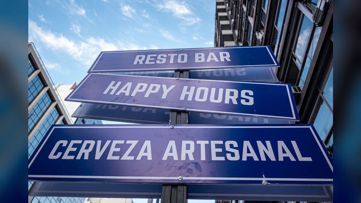 Top 10 Places for Happy Hour in the United States in 2027
