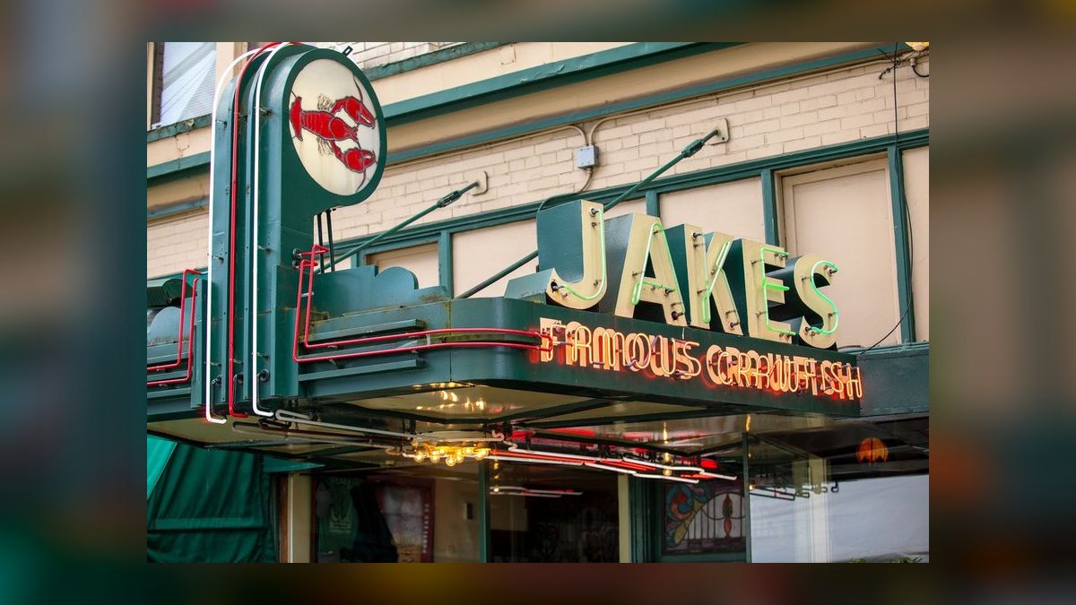 Top 10 Places to Dine in Portland for Dungeness Crab in 2027 — figure 4