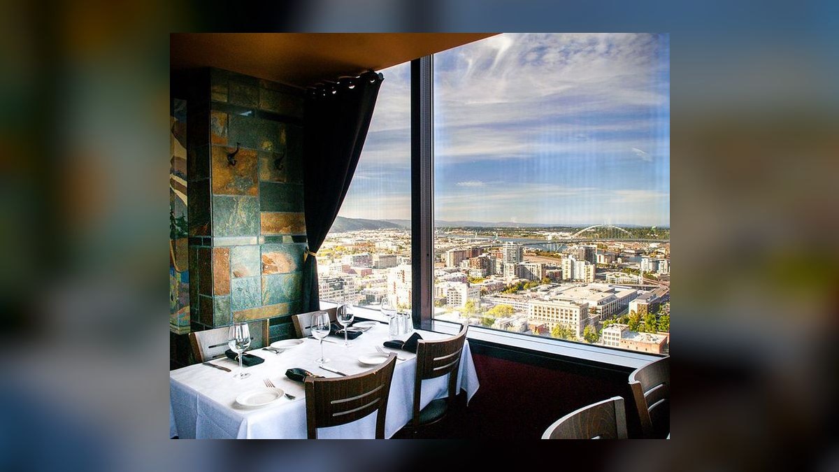 Top 10 Places to Dine in Portland for Dungeness Crab in 2027 — figure 9