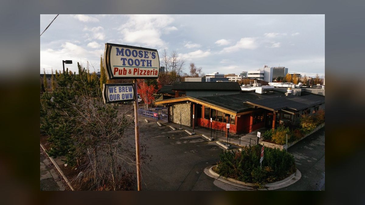 Top 10 Places to Dine in Anchorage for King Crab in 2027 — figure 5