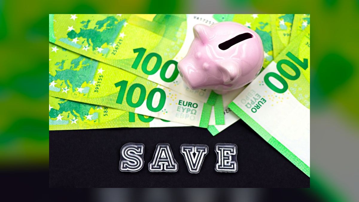 How to save money on dining out in 2027