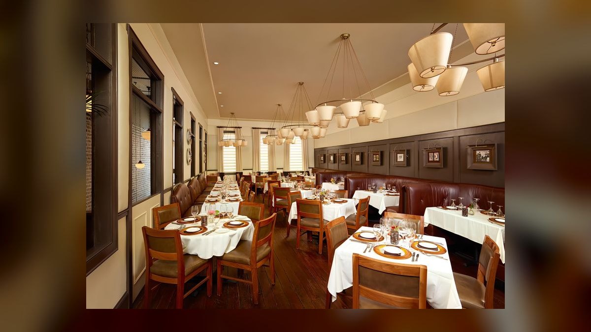 Top 10 Steakhouses in Charleston in 2027