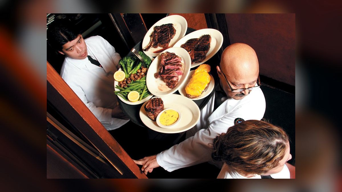 Top 10 Steakhouses in Illinois in 2027