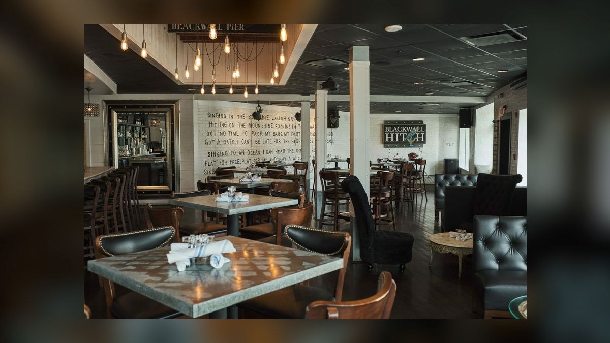 What is the best time of year to visit a steakhouse in Napa Valley in 2027 — figure 10