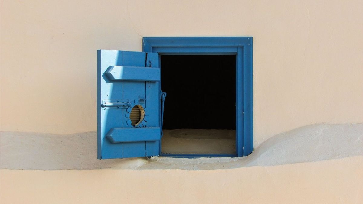 Should I open or buy a Blue Kangaroo Packoutz franchise in 2027 — figure 1