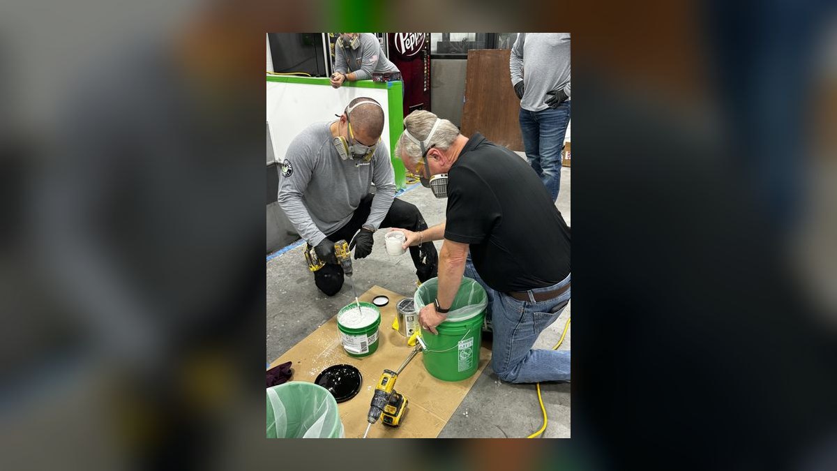 Should I open or buy a ServiceMaster Restore franchise in 2027?